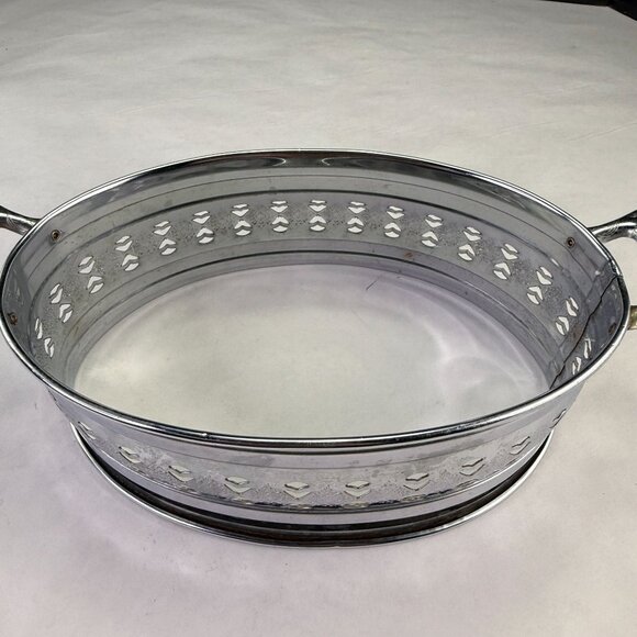 Vintage Oval Metal Filigree Serving Stand With Handles - Picture 9 of 15